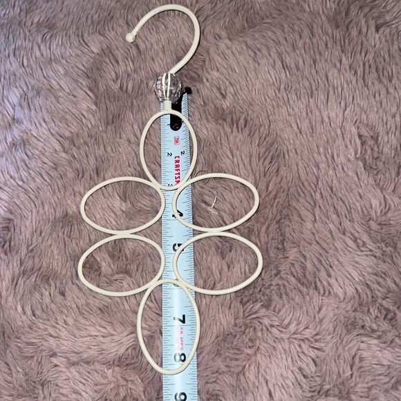 Decor hanger ties ribbons belts scarfs jewelry accessories closet wall hanger - Picture 6 of 7